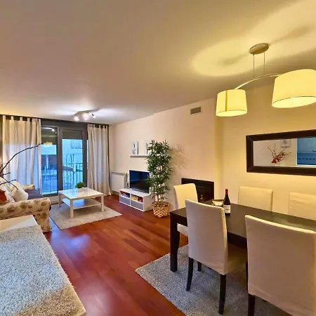 Apartament Lanuza: Margas Golf