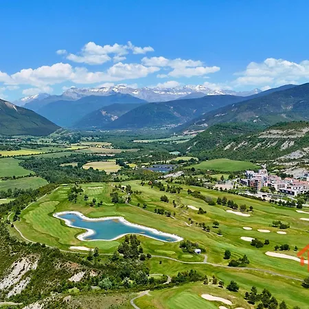 Lanuza: Margas Golf Apartmán